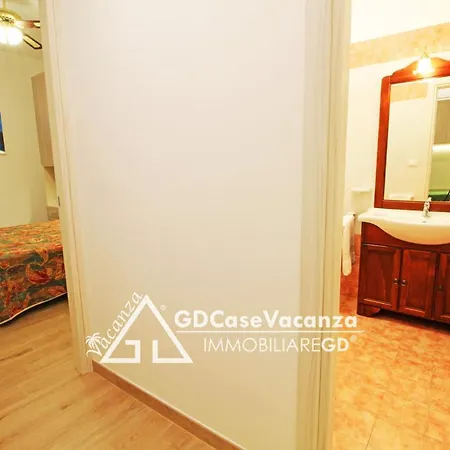 Gd -moderno Con Ampia Veranda- Apartment Torre dell'Orso